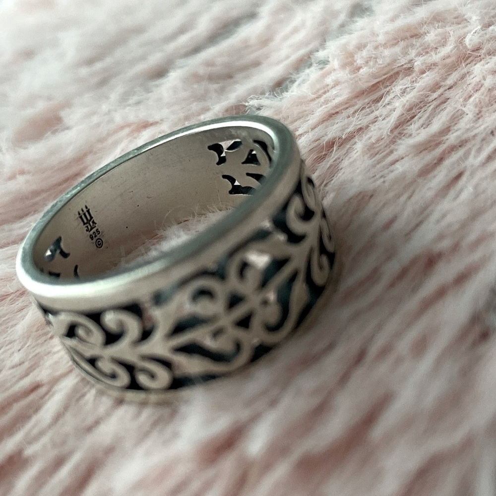 James Avery Silver Ring